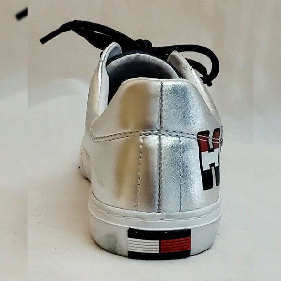 TOMMY HILFIGER AUTHENTIC LONI METALLIC LOGO TOMMY SNEAKERS WOMEN'S SIZE 8 - Picture 3 of 12